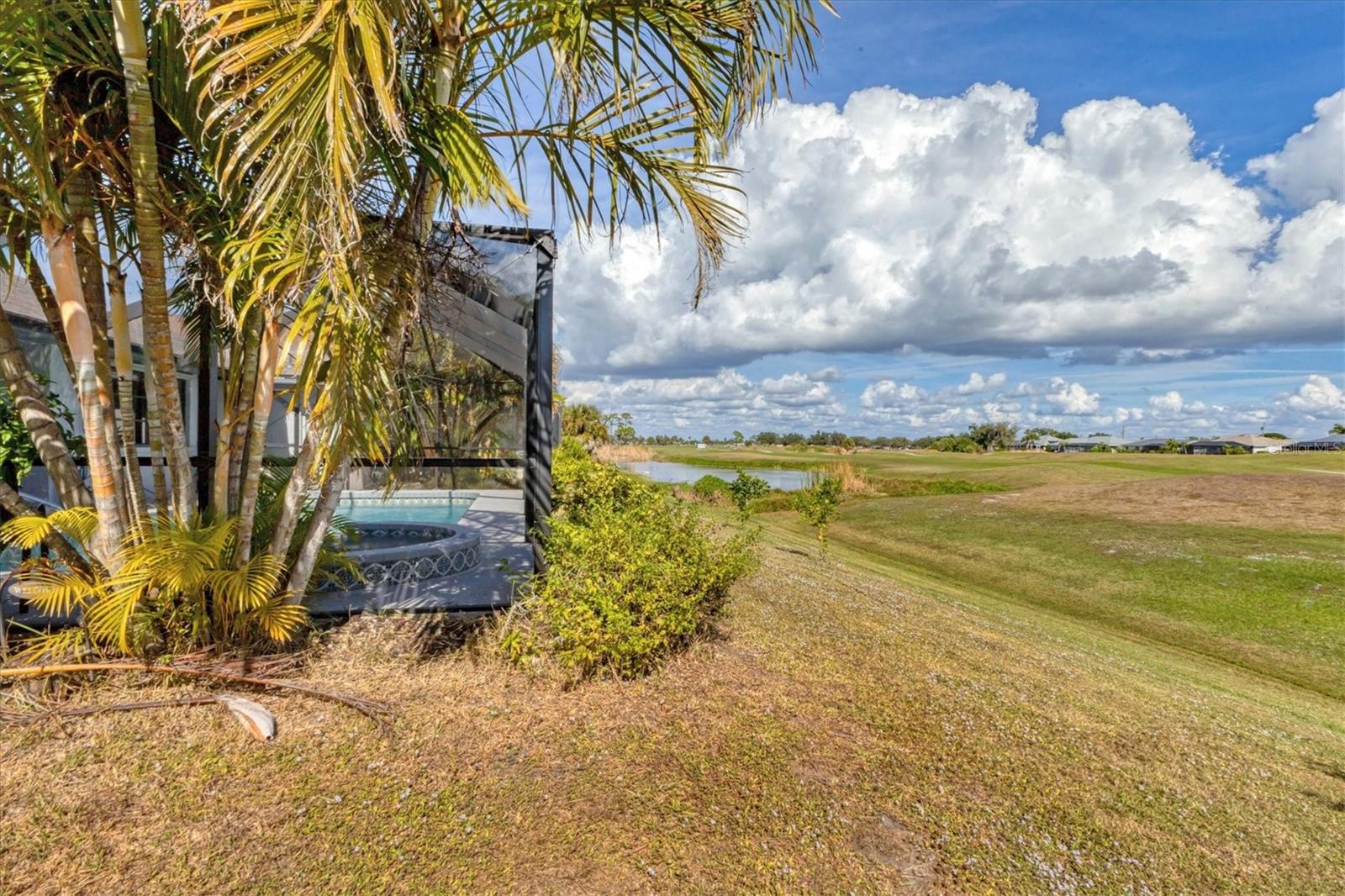 ROTONDA WEST PEBBLE BEACH - Residential