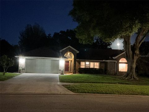 Photo of 5789 Falling Tree Lane, Port Orange, FL 32127 (MLS # G5110862)