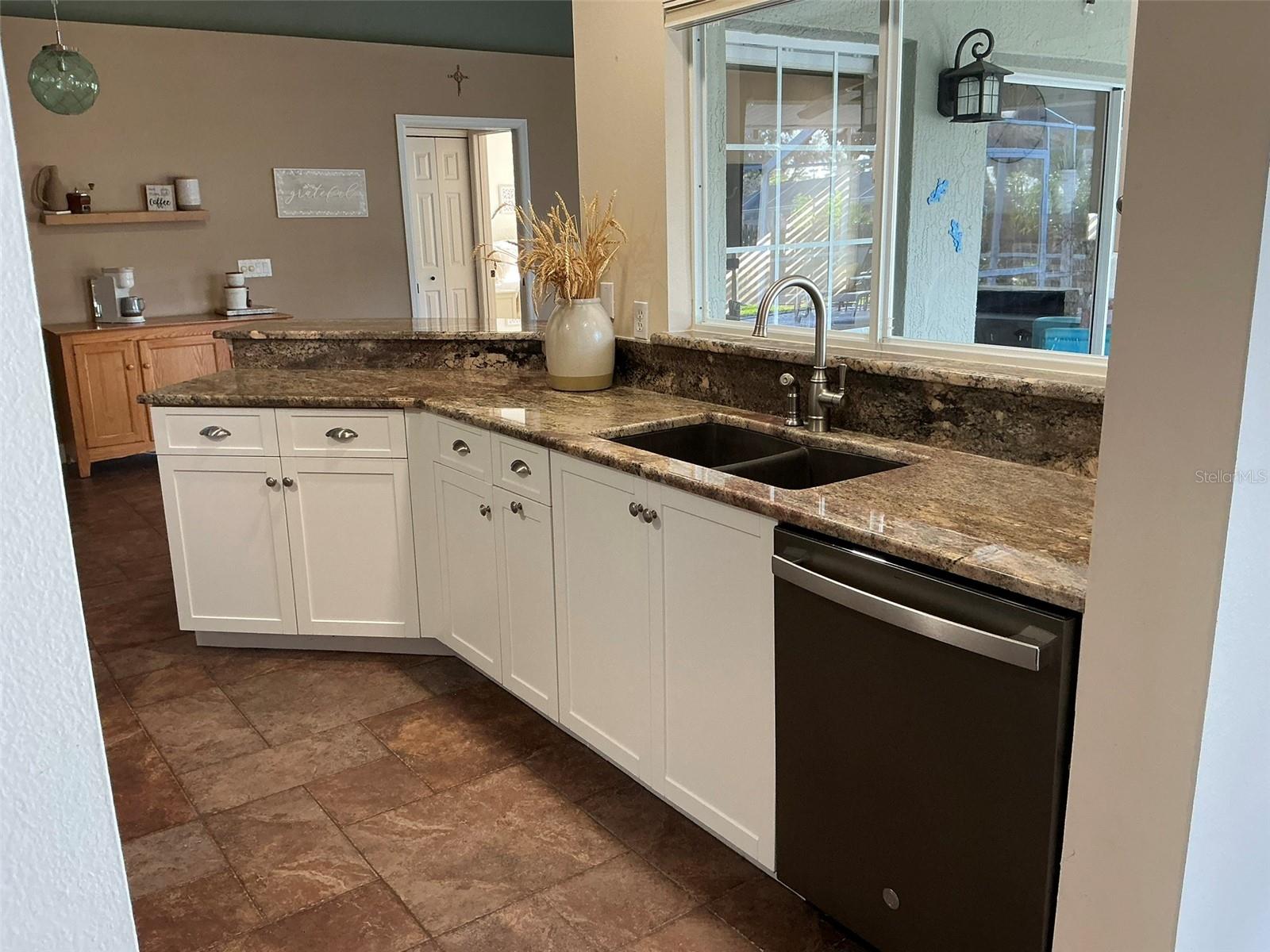 COUNTRYSIDE WEST - Residential