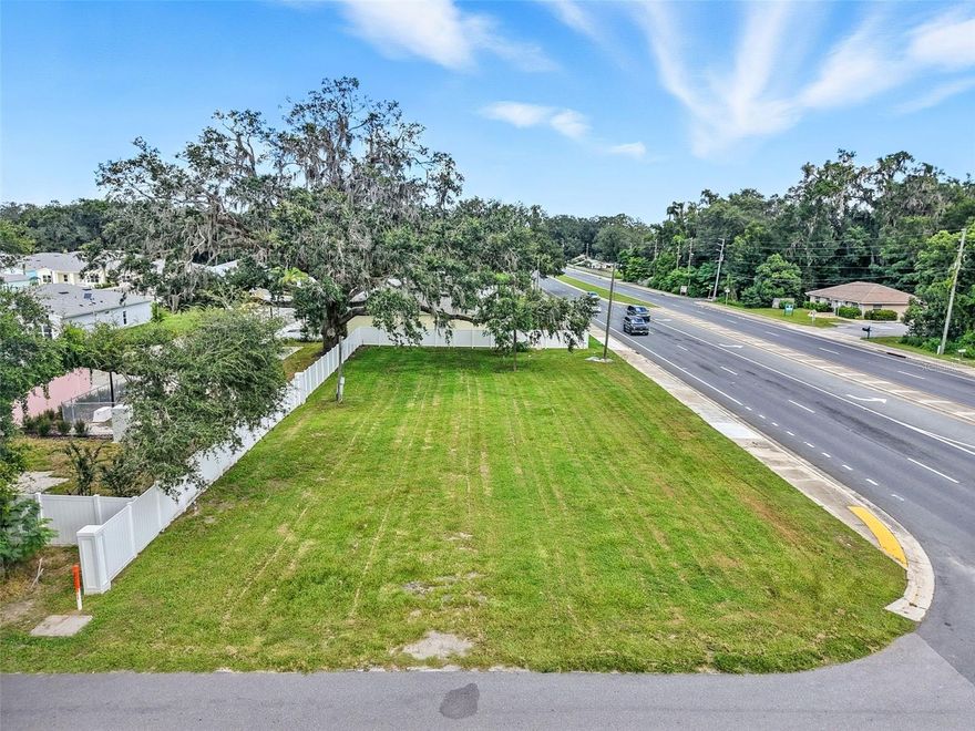 Situated right on 301 just off of 466 in the heart of Oxford, this residential lot has future land use as Commercial zoned with the City of Wildwood. Direct road front exposure on a corner lot with endless convenient shopping, restaurants and nearby medical facilities, this property is just what you have been looking for.  Do not miss the opportunity to snag this lot before it is to late.