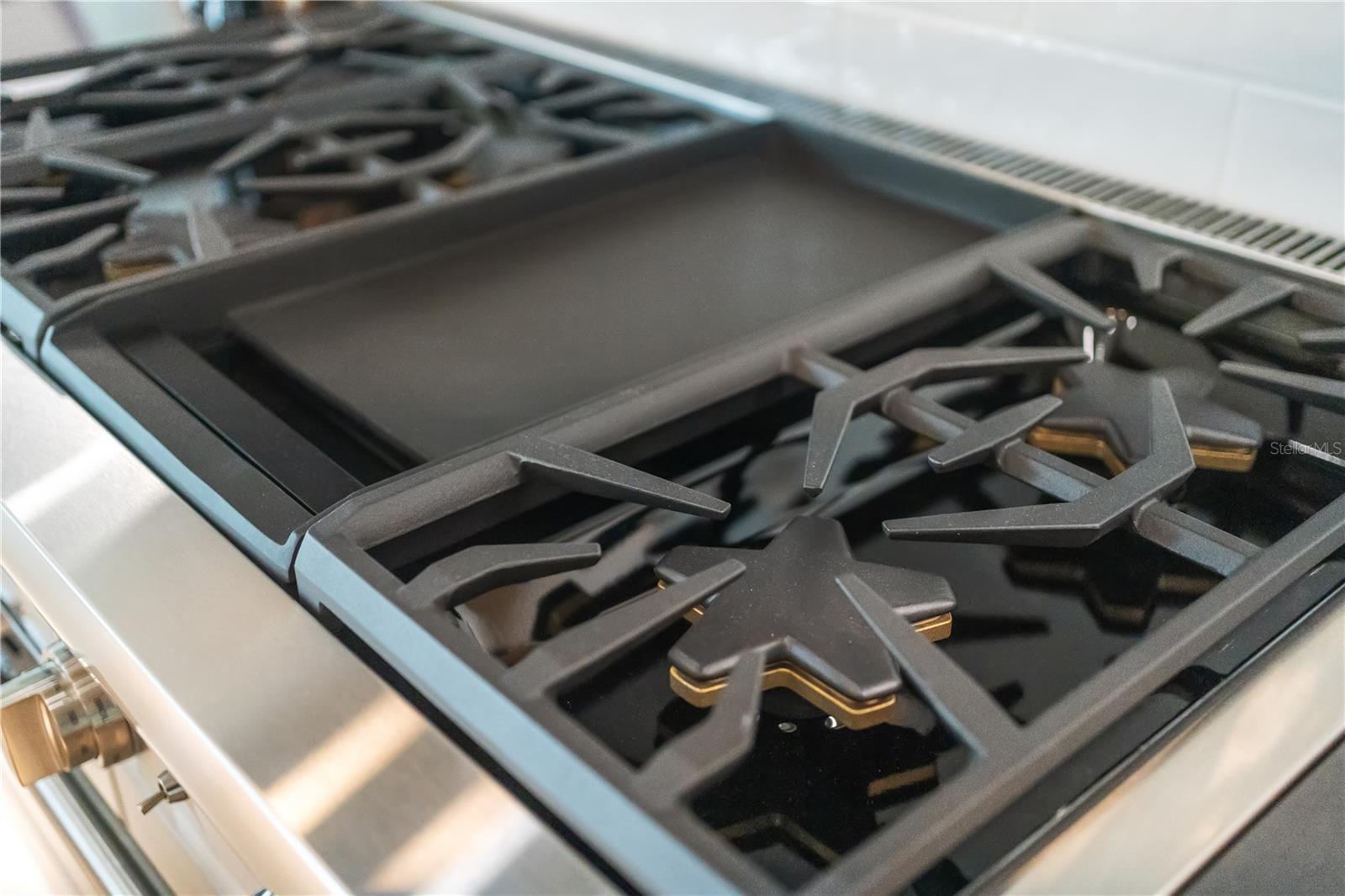 HARTLAND PARK - Residential