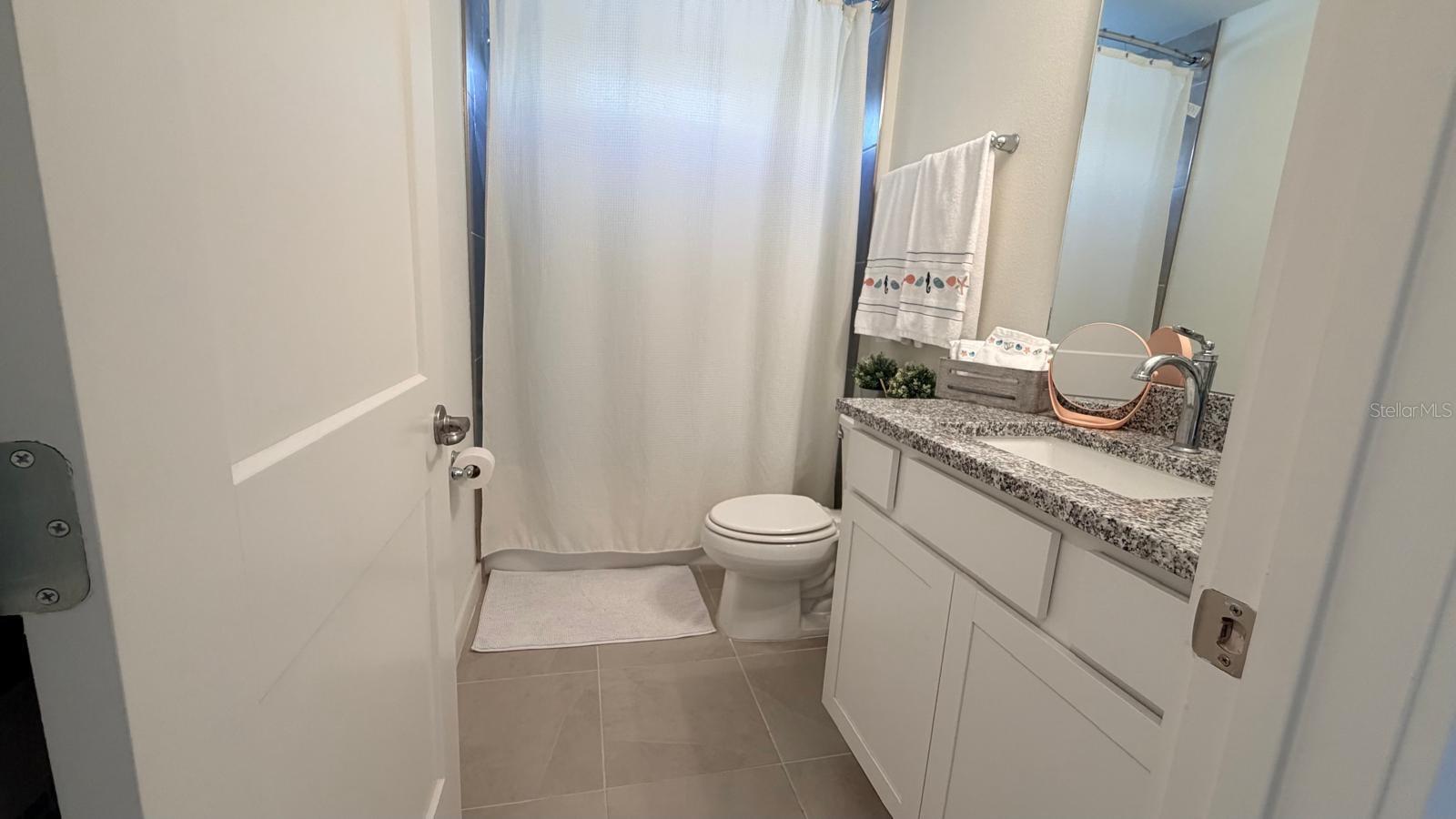 TRINITY PLACE PH 1 - Residential Lease