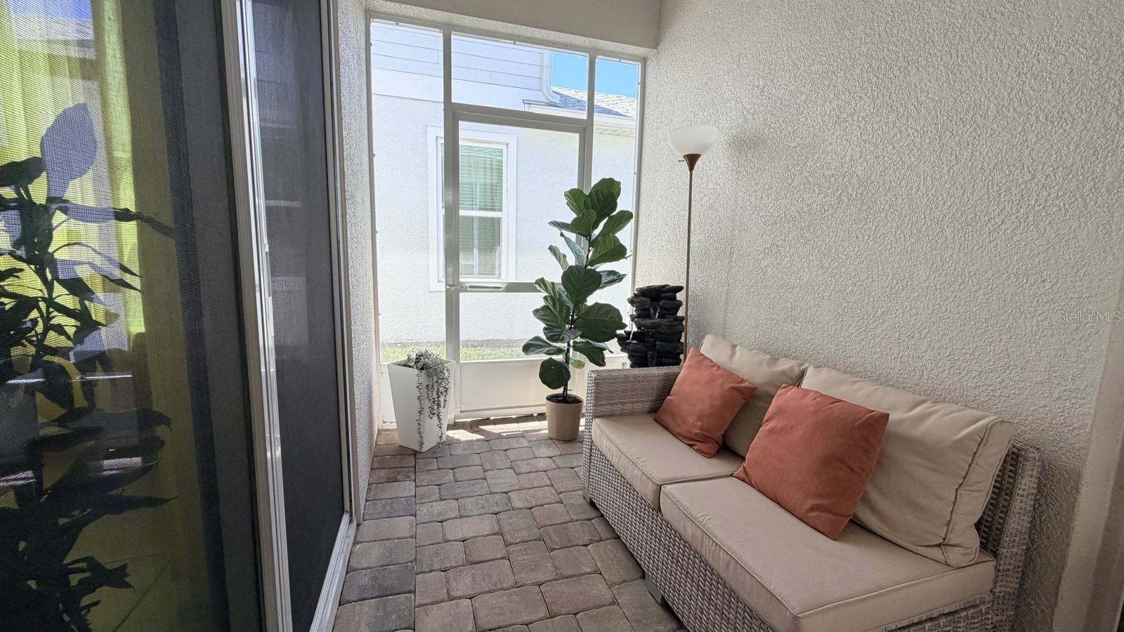 TRINITY PLACE PH 1 - Residential Lease