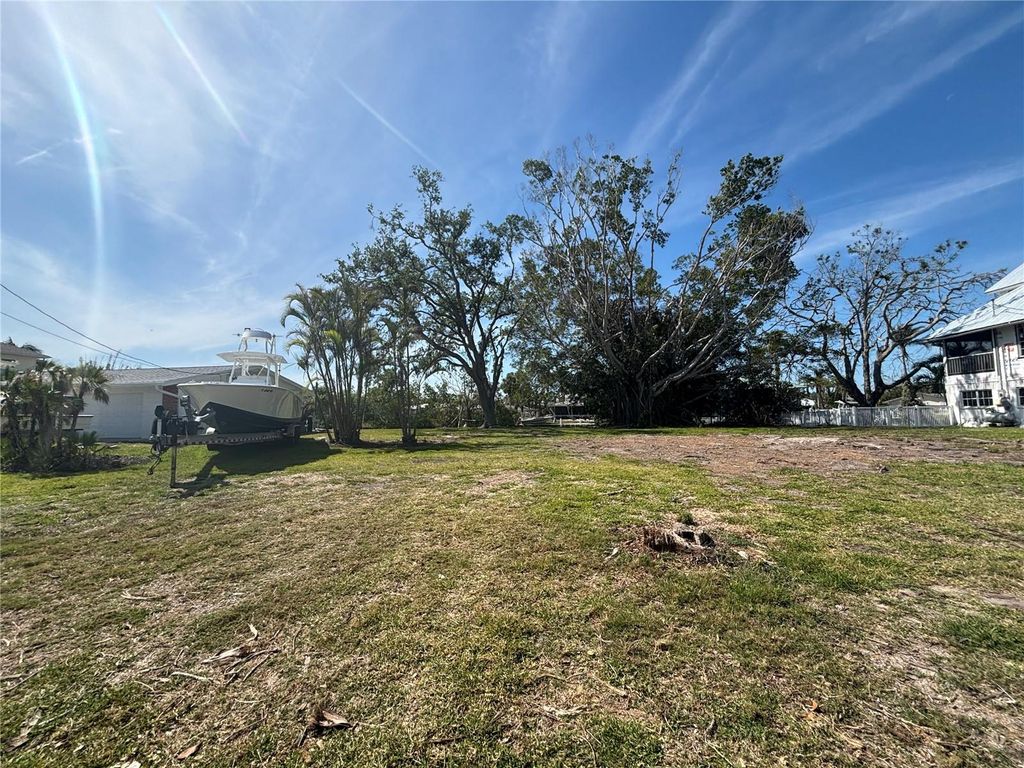 Photo of 4417 Dolphin Lane, Palmetto, FL 34221 (MLS # A4649640)