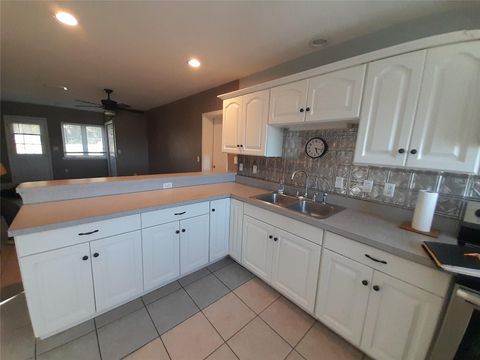 Tiny photo for 13251 SE 120th Street, Dunnellon, FL 34431 (MLS # OM713158)