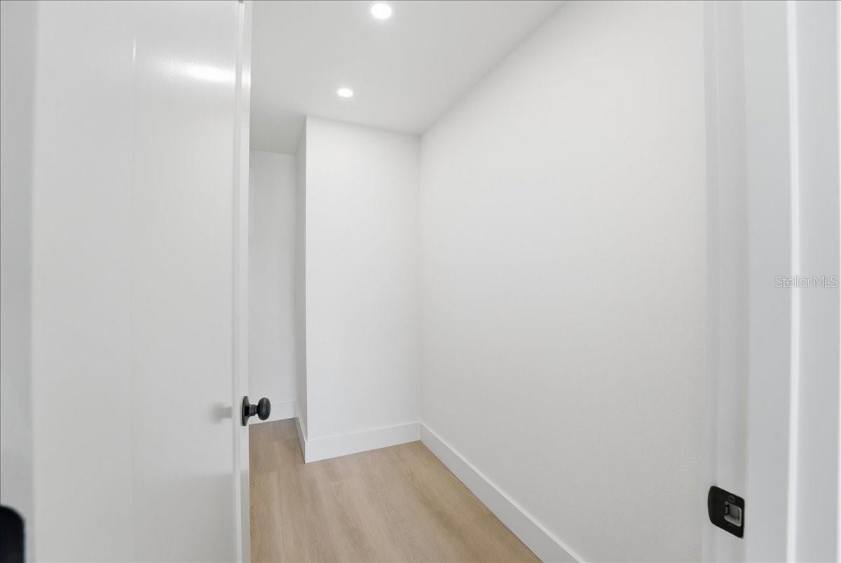 BISSELL - Residential