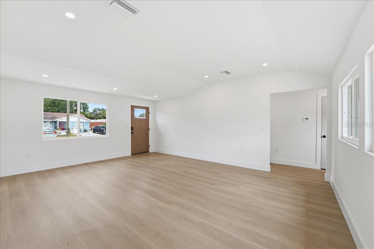 BISSELL - Residential