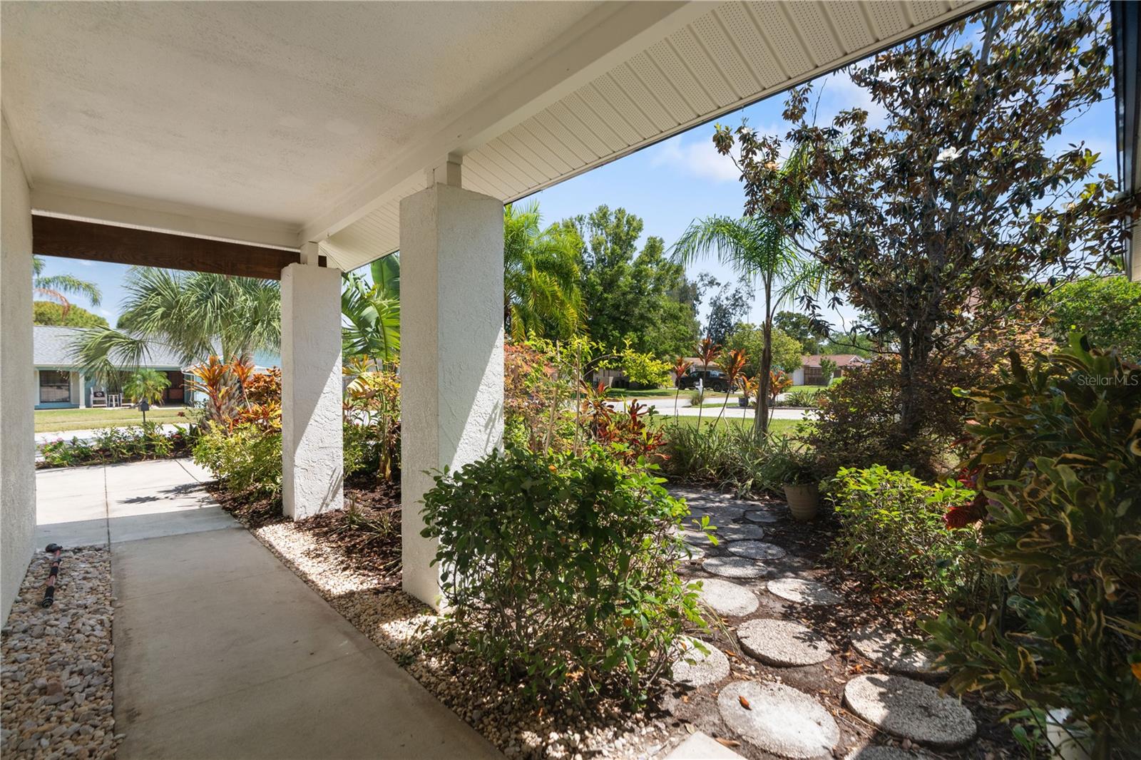 1509 COACHLIGHT WAY