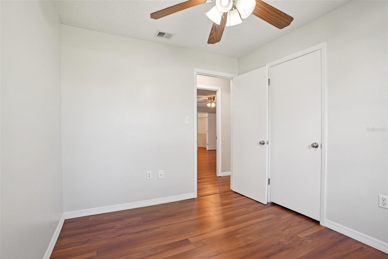 TAVARES JOSEPH CARLTON SUB - Residential