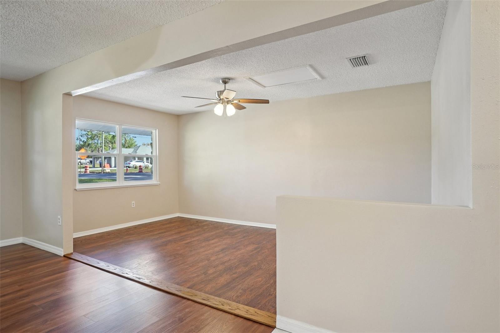 TAVARES JOSEPH CARLTON SUB - Residential