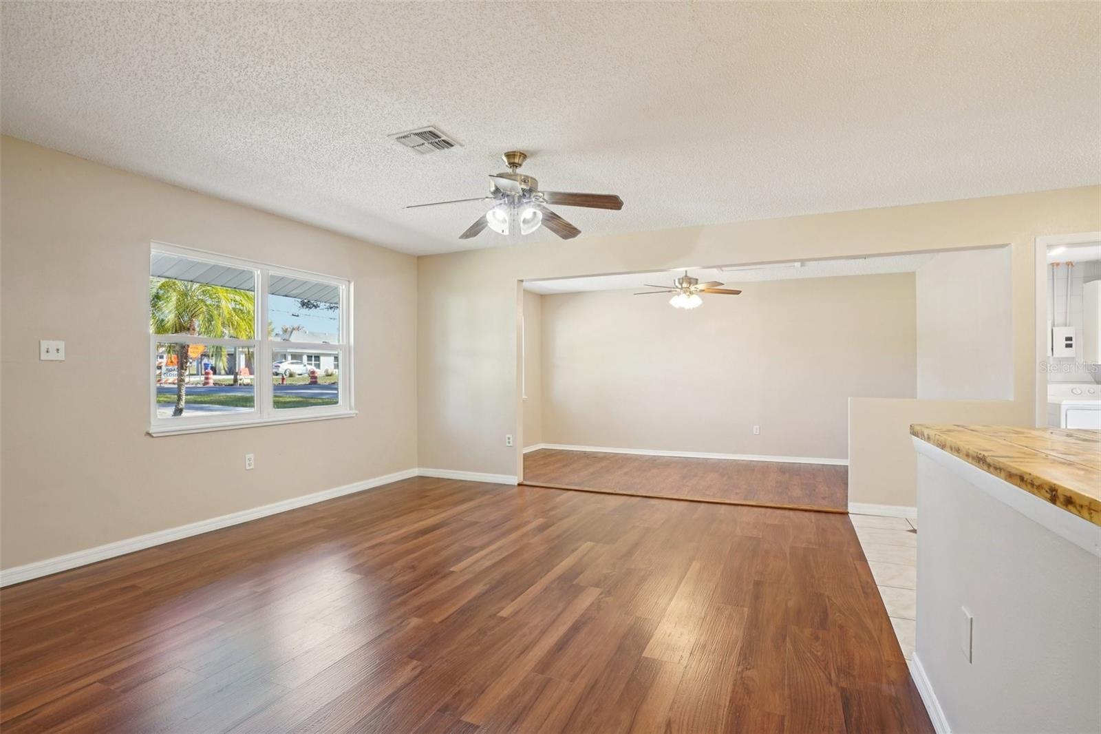 TAVARES JOSEPH CARLTON SUB - Residential