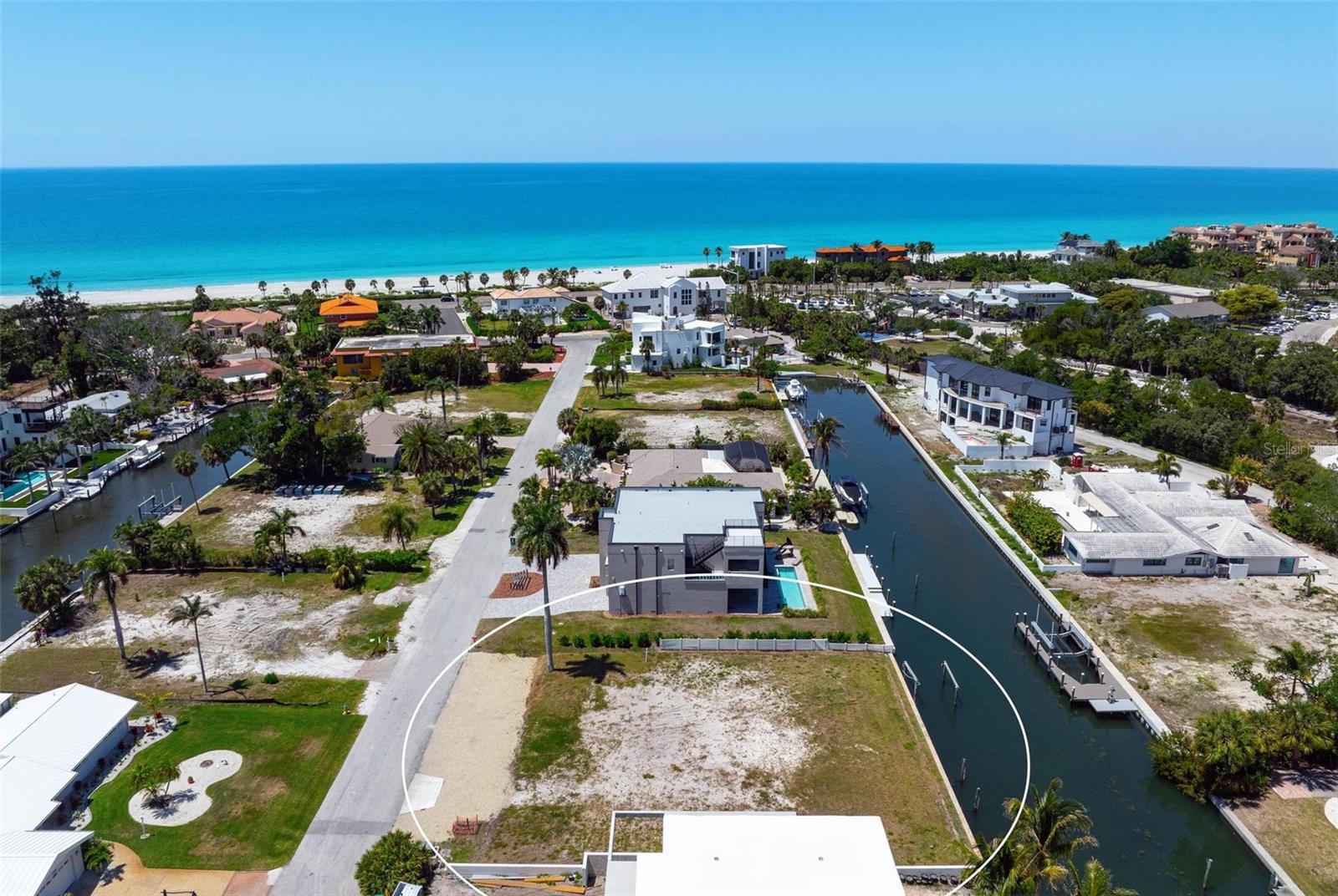 LONGBOAT KEY ESTATES - Land