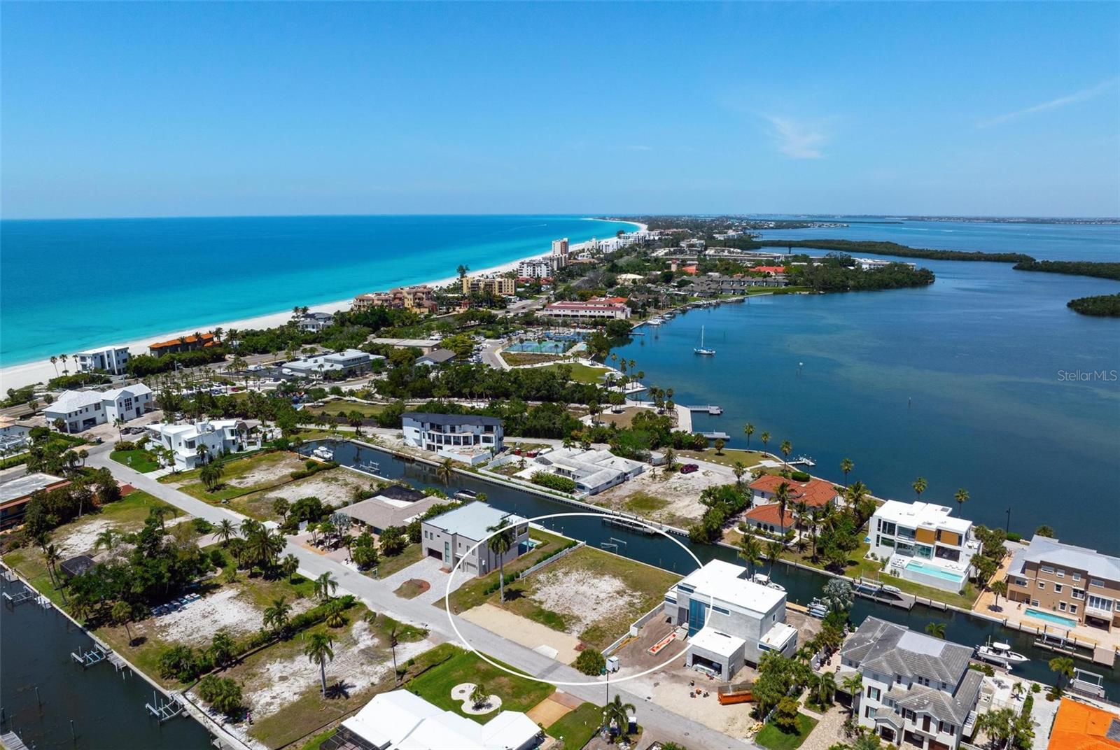 LONGBOAT KEY ESTATES - Land