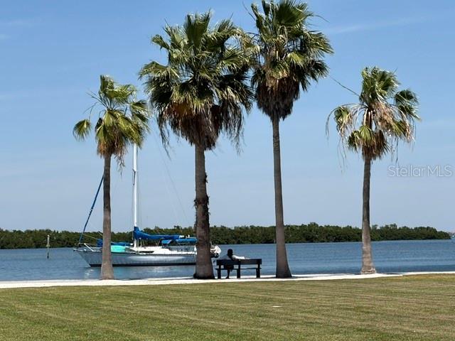LONGBOAT KEY ESTATES - Land