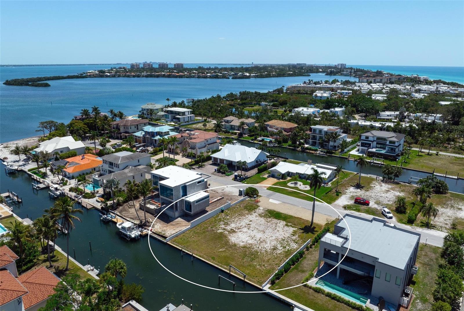LONGBOAT KEY ESTATES - Land