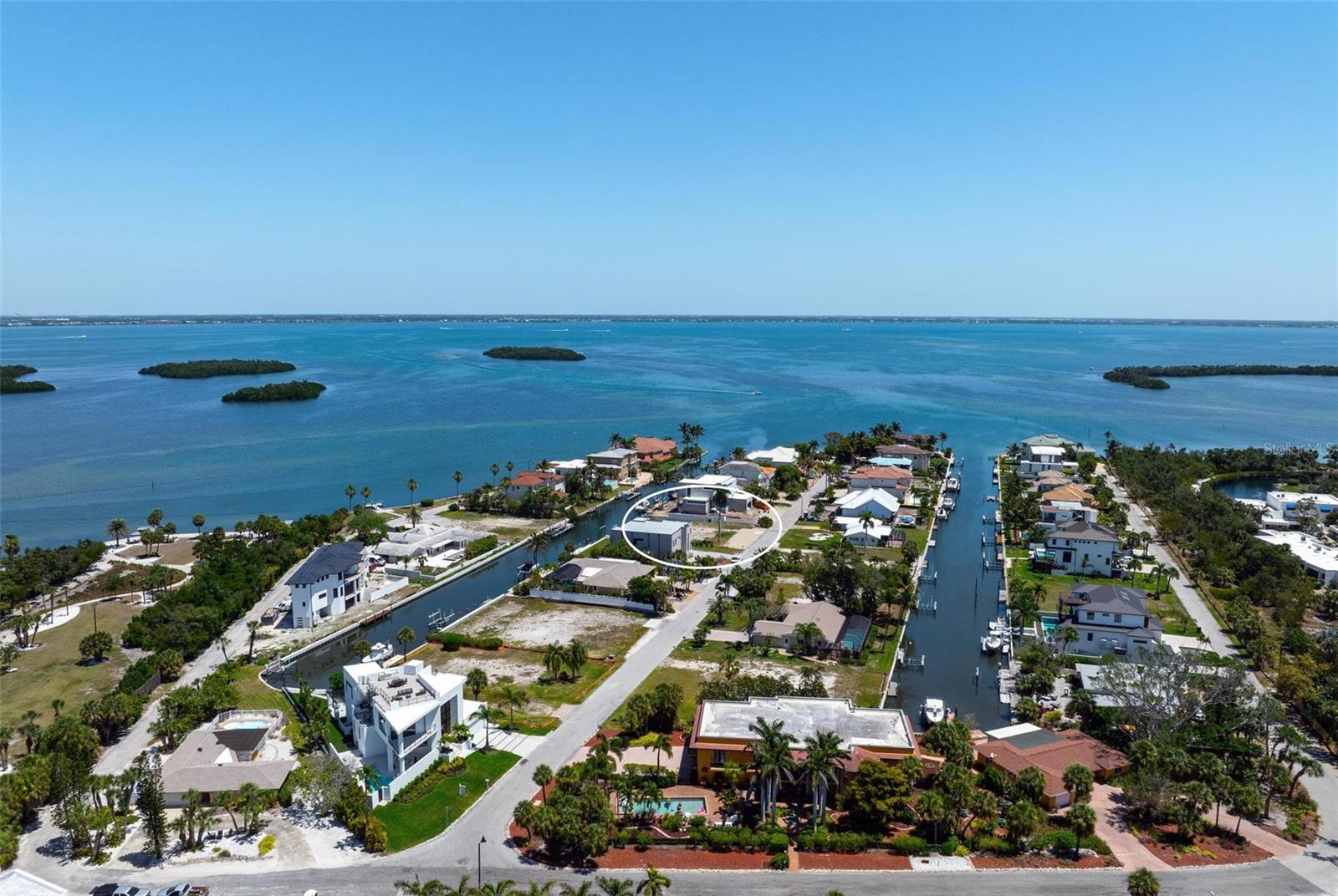 LONGBOAT KEY ESTATES - Land