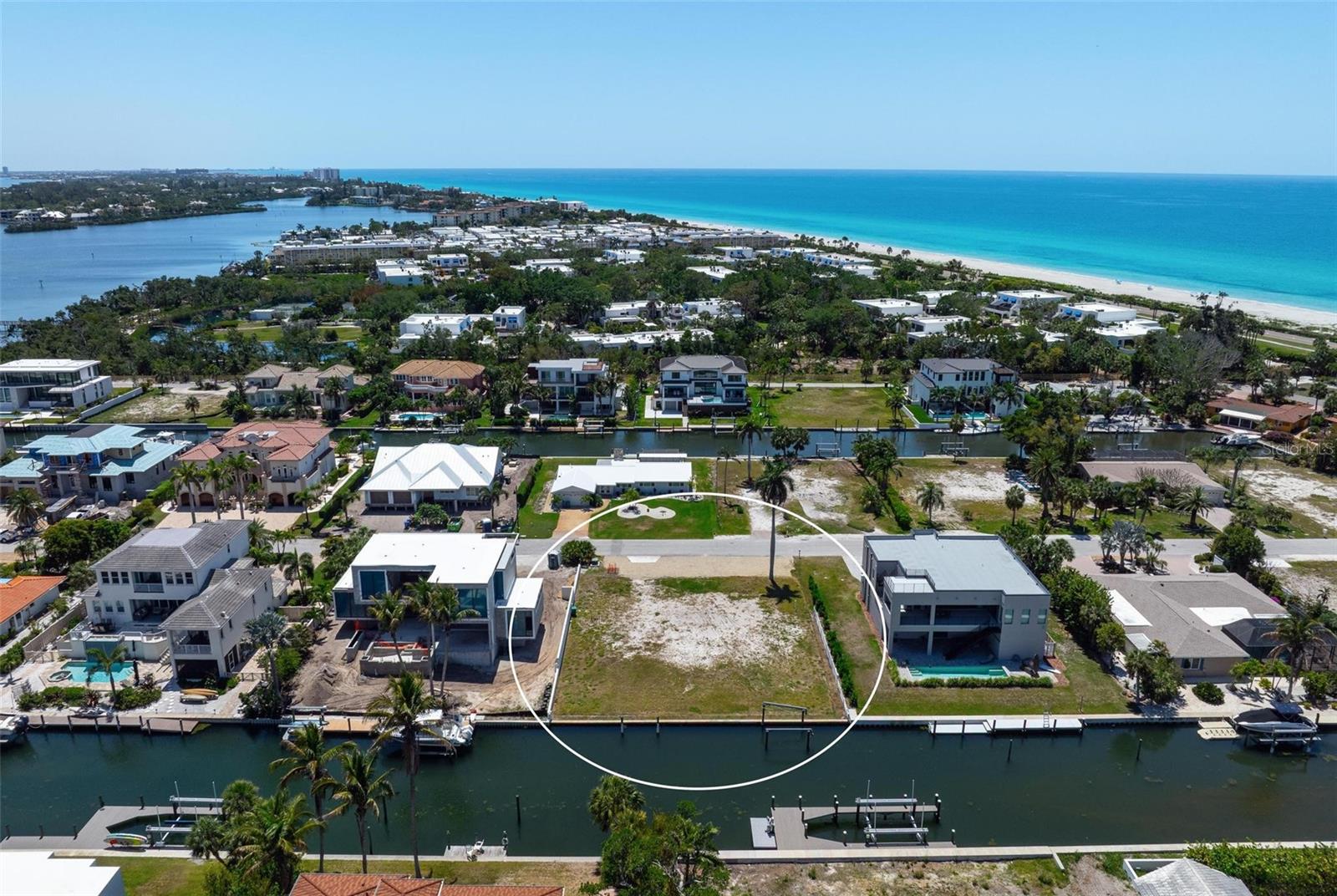 LONGBOAT KEY ESTATES - Land