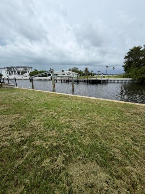 581 ROUNTREE DRIVE