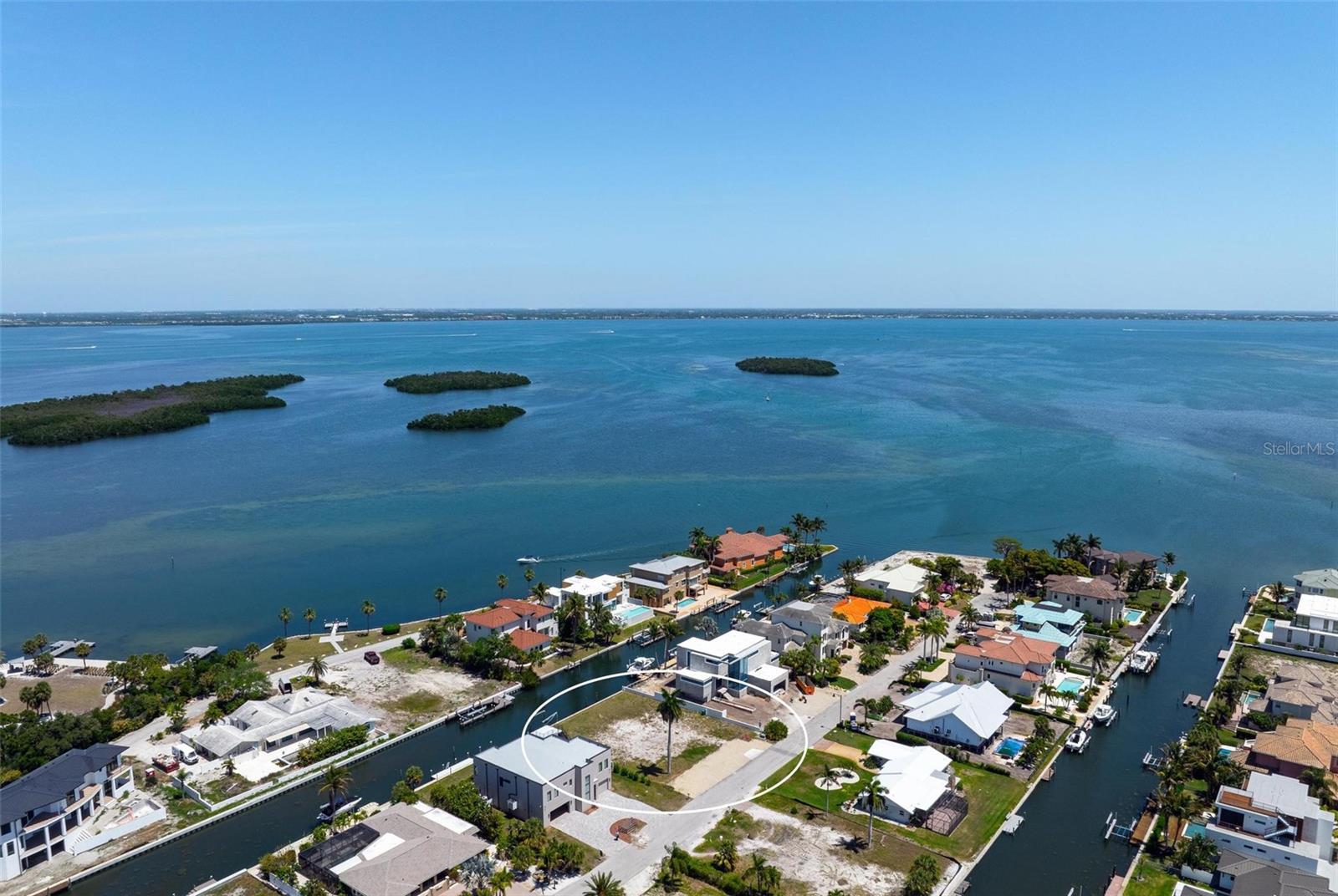 LONGBOAT KEY ESTATES - Land