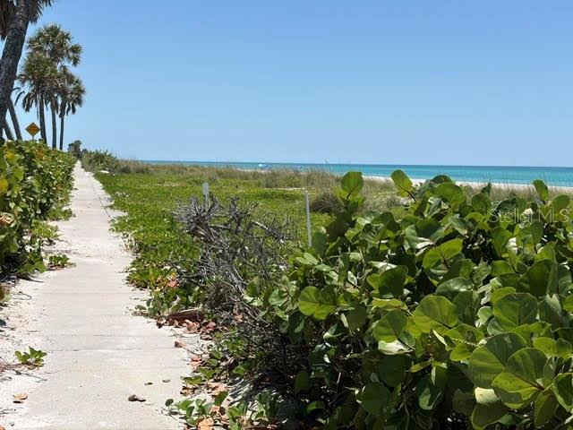 LONGBOAT KEY ESTATES - Land