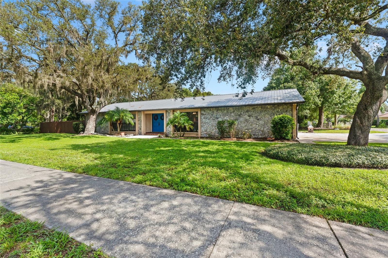 3011 LAKE ELLEN DRIVE