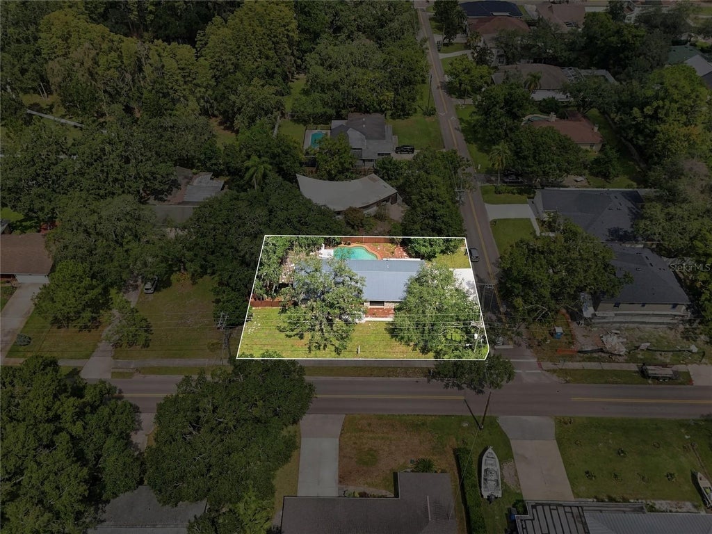 Photo of 3011 Lake Ellen Drive, Tampa, FL 33618 (MLS # TB8400623)