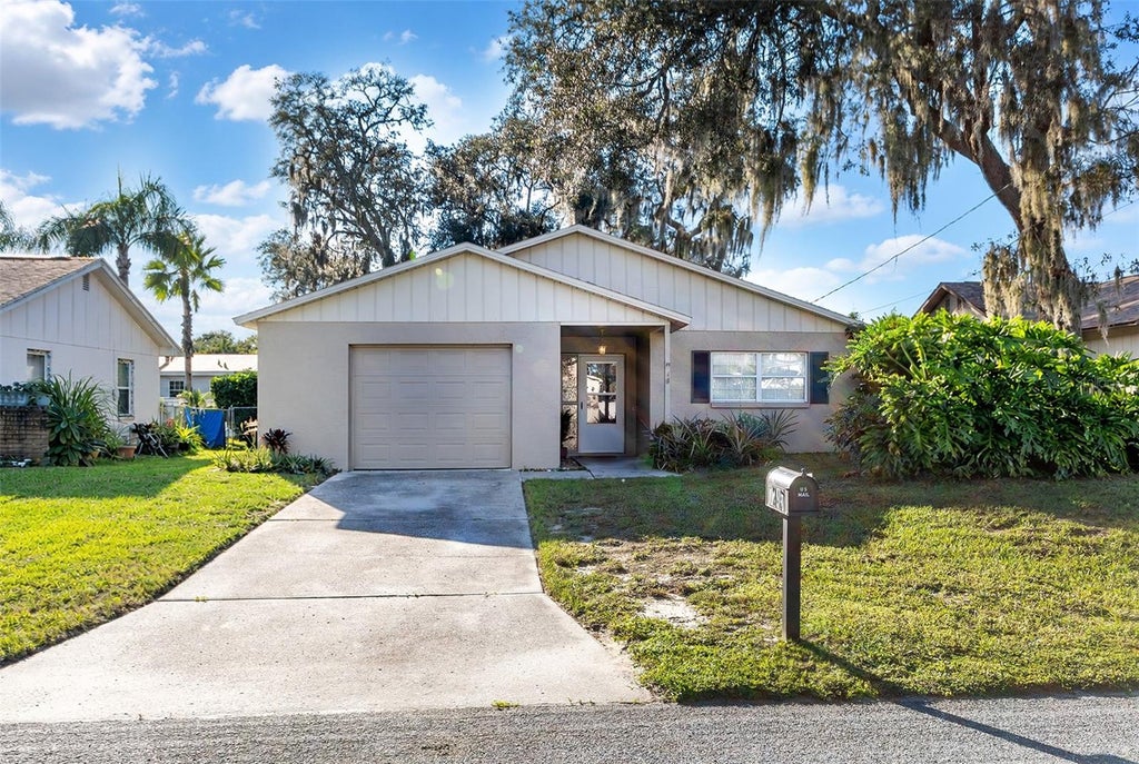 Photo of 7245 Knoll Drive, New Port Richey, FL 34653 (MLS # W7890256)
