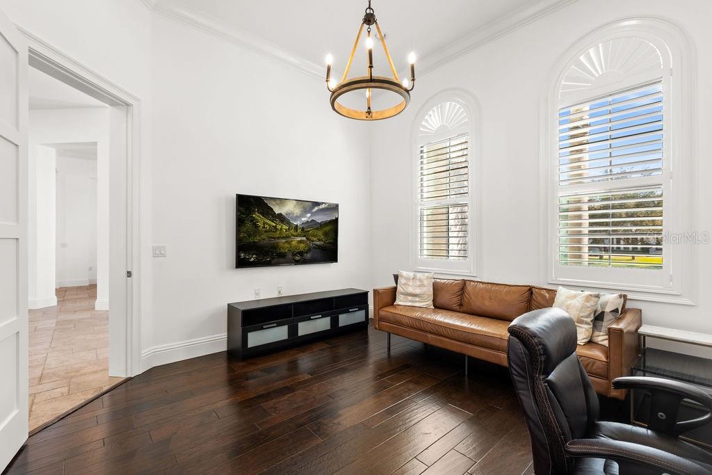 KEENES POINTE - Residential