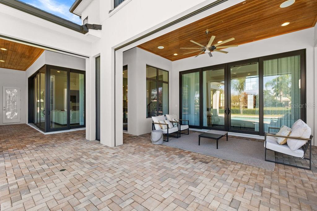 KEENES POINTE - Residential