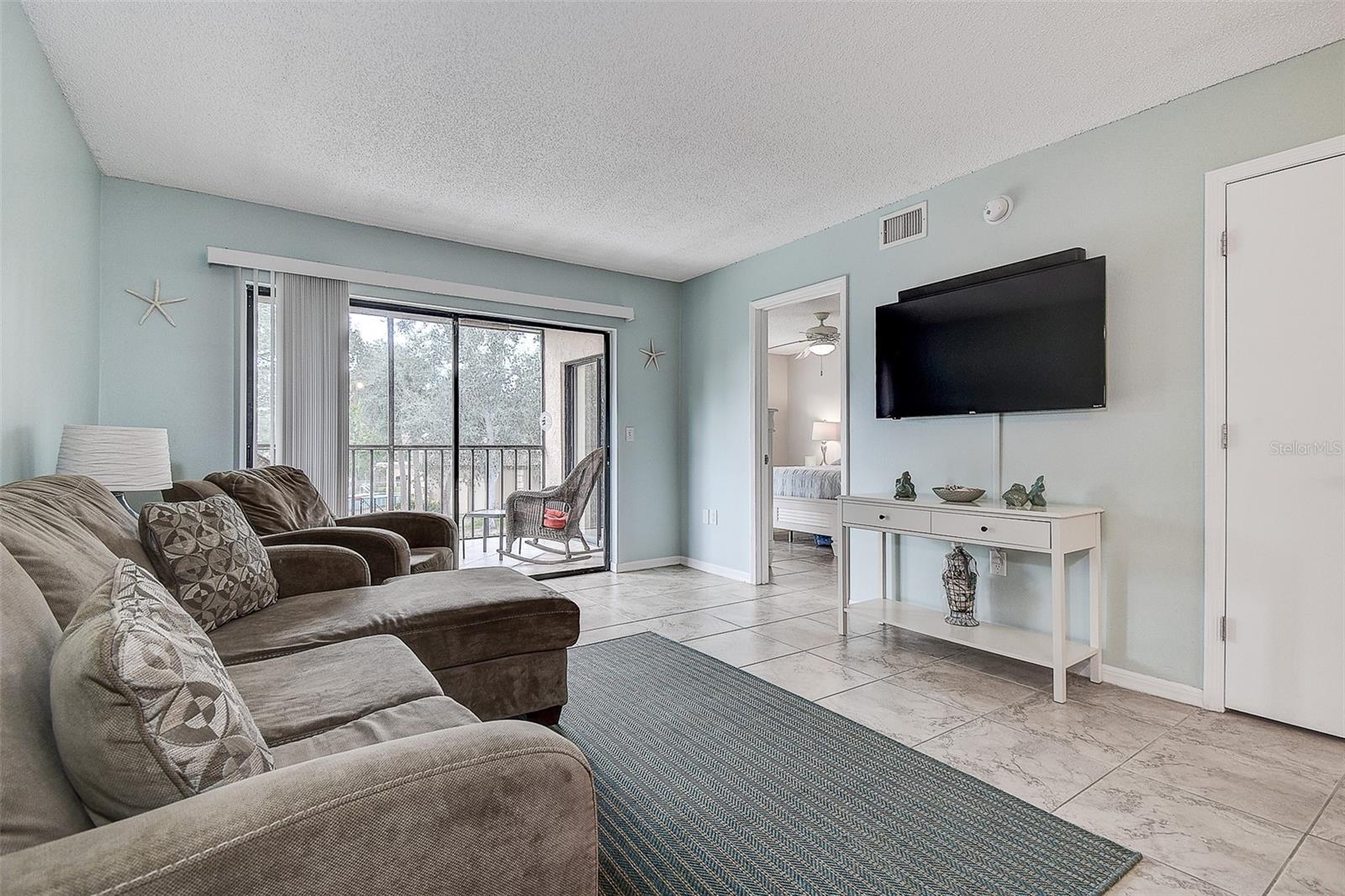 LABELLE CONDO - Residential