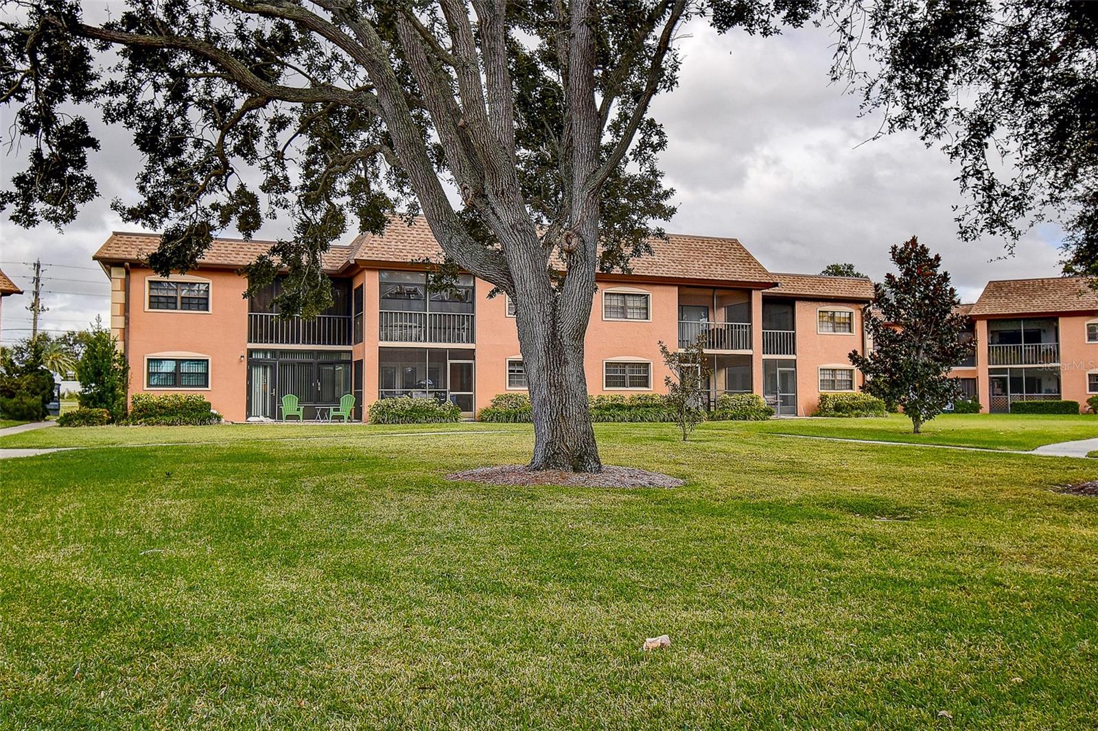 LABELLE CONDO - Residential