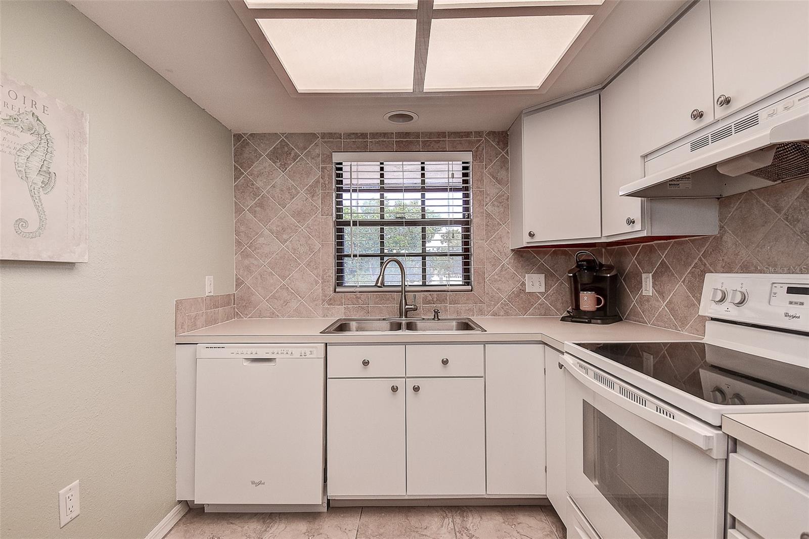 LABELLE CONDO - Residential