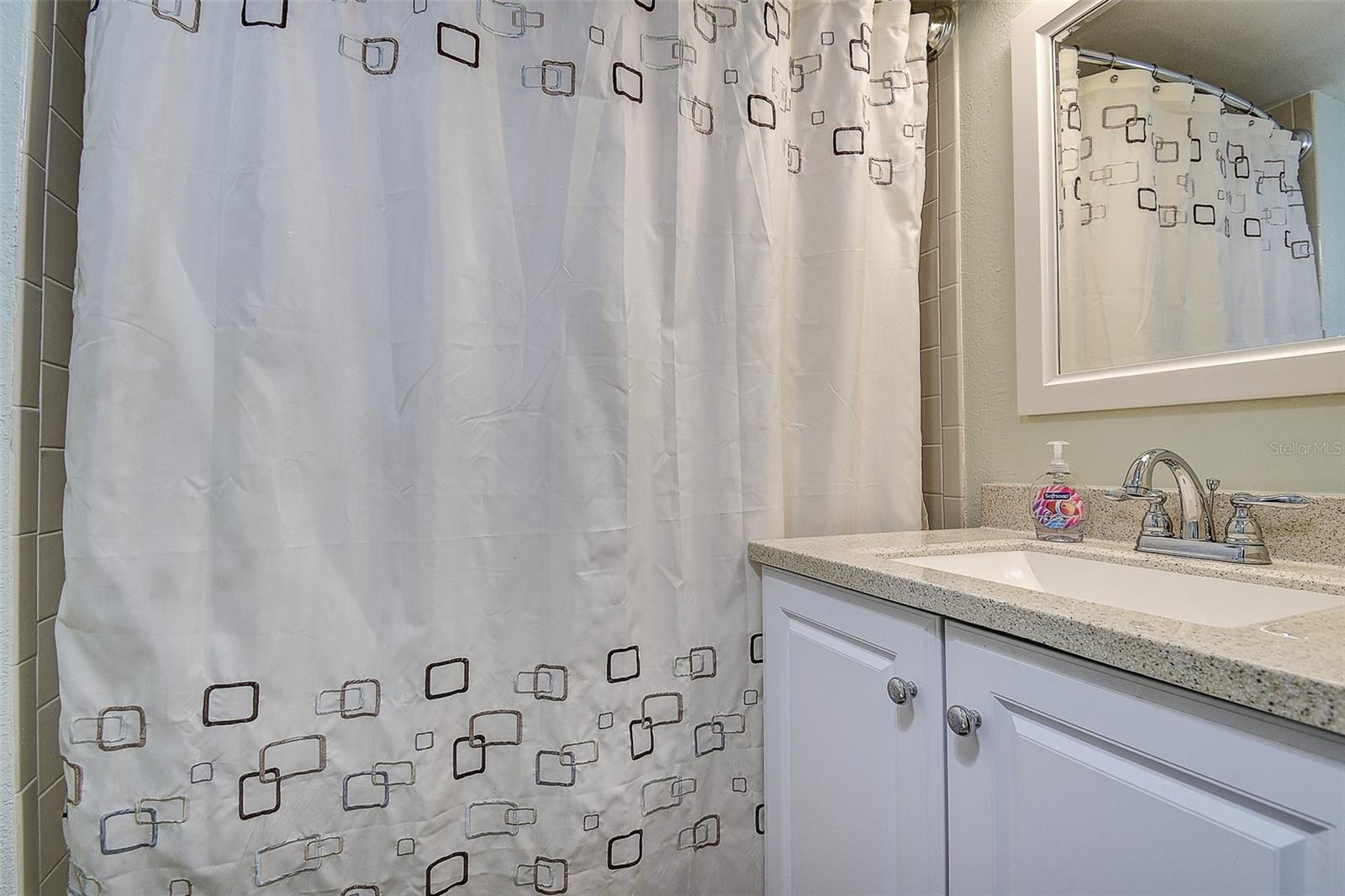 LABELLE CONDO - Residential