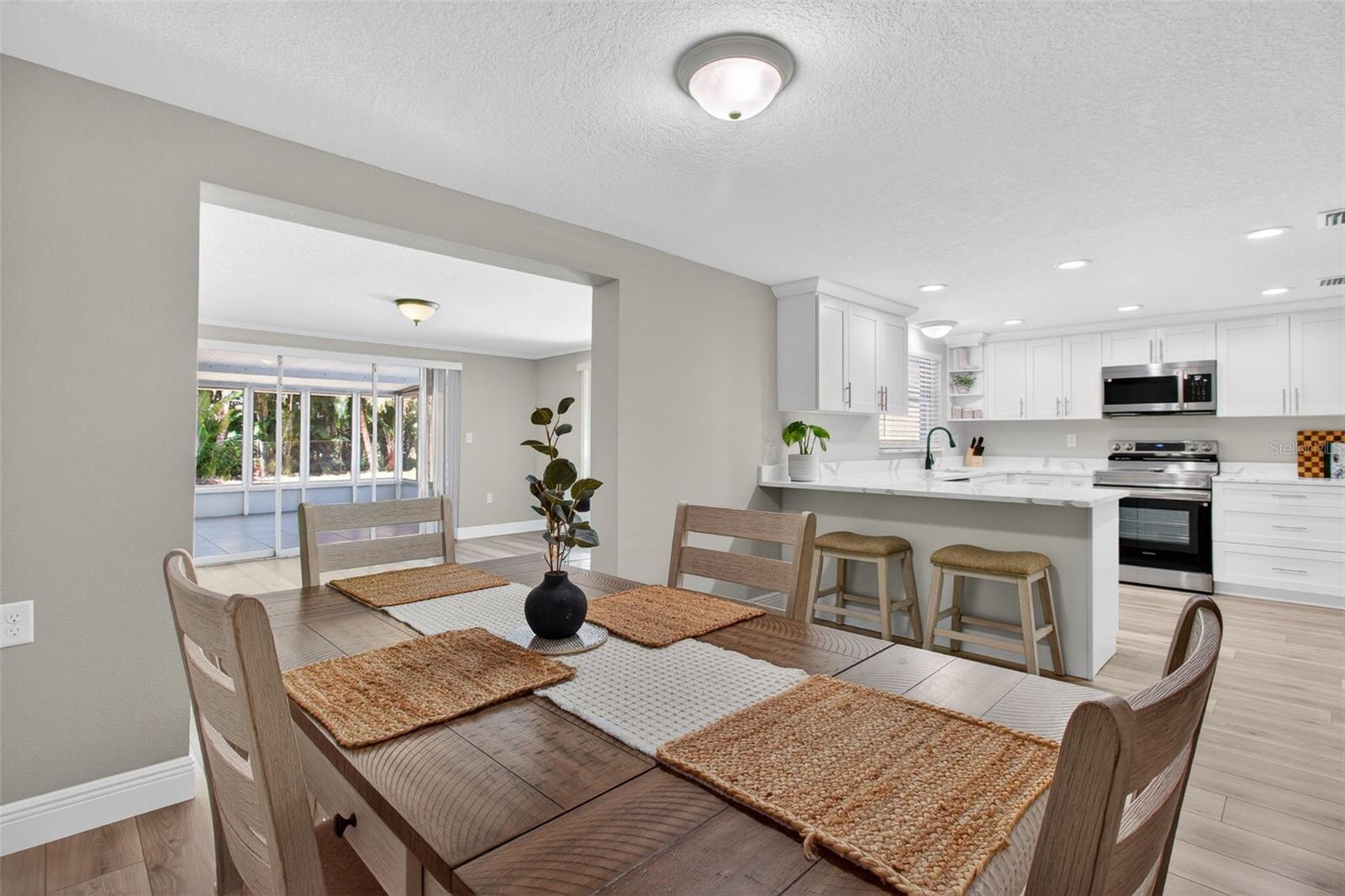 SUNSET HILLS REP - Residential