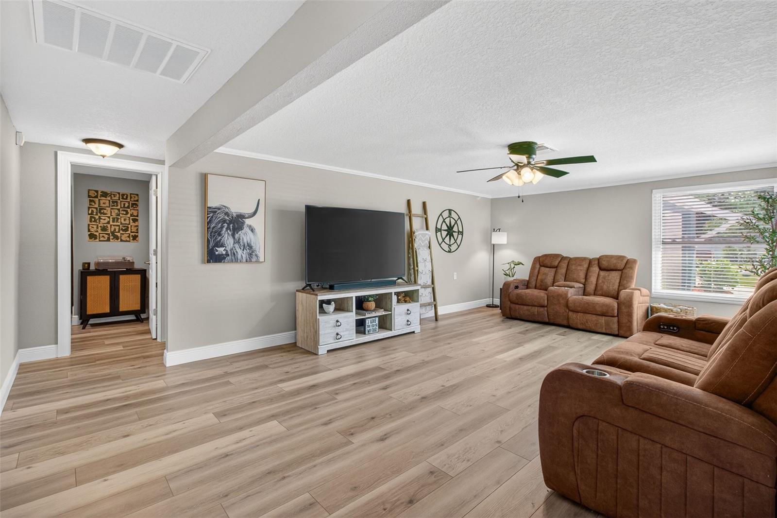 SUNSET HILLS REP - Residential