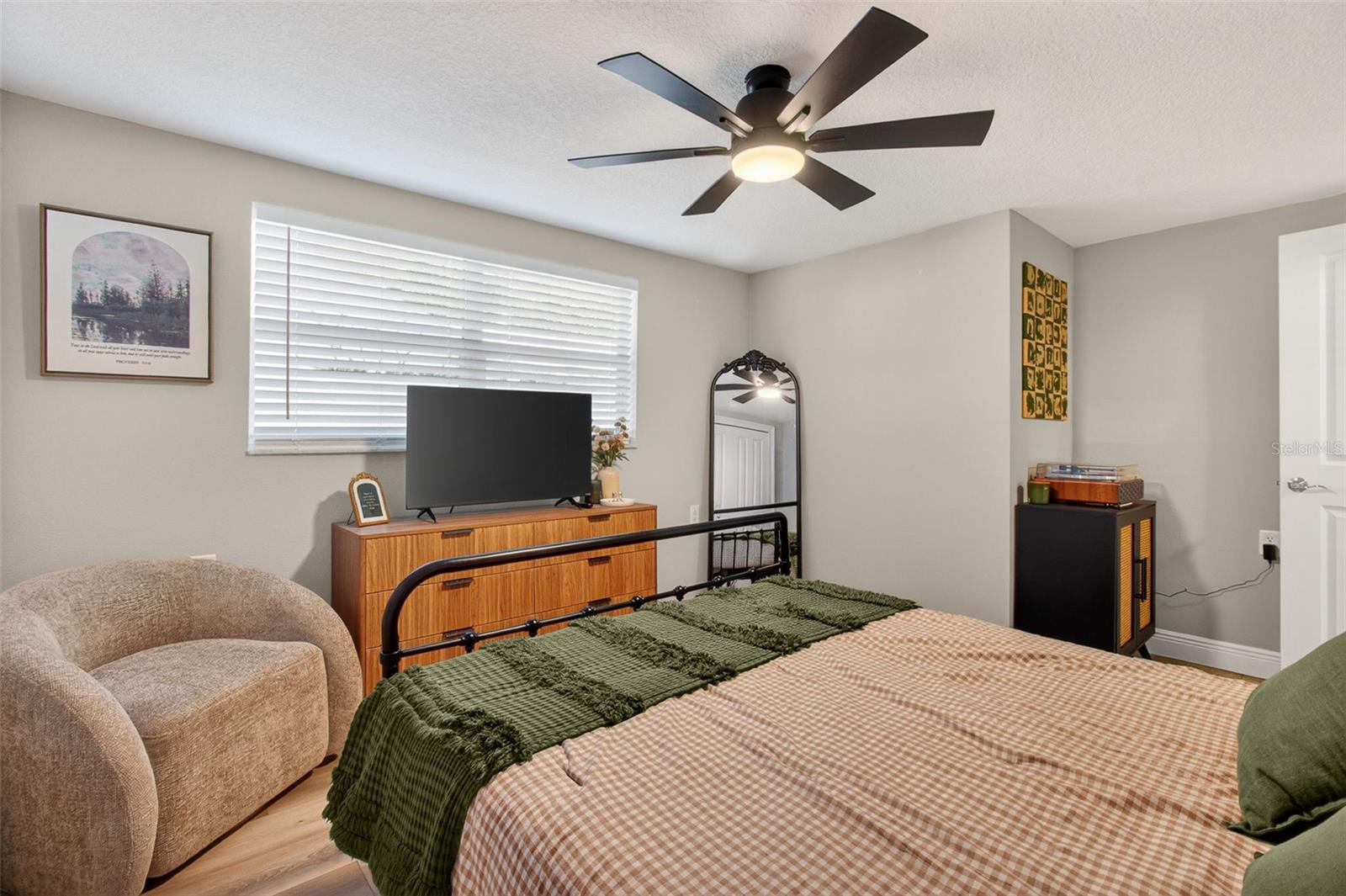 SUNSET HILLS REP - Residential