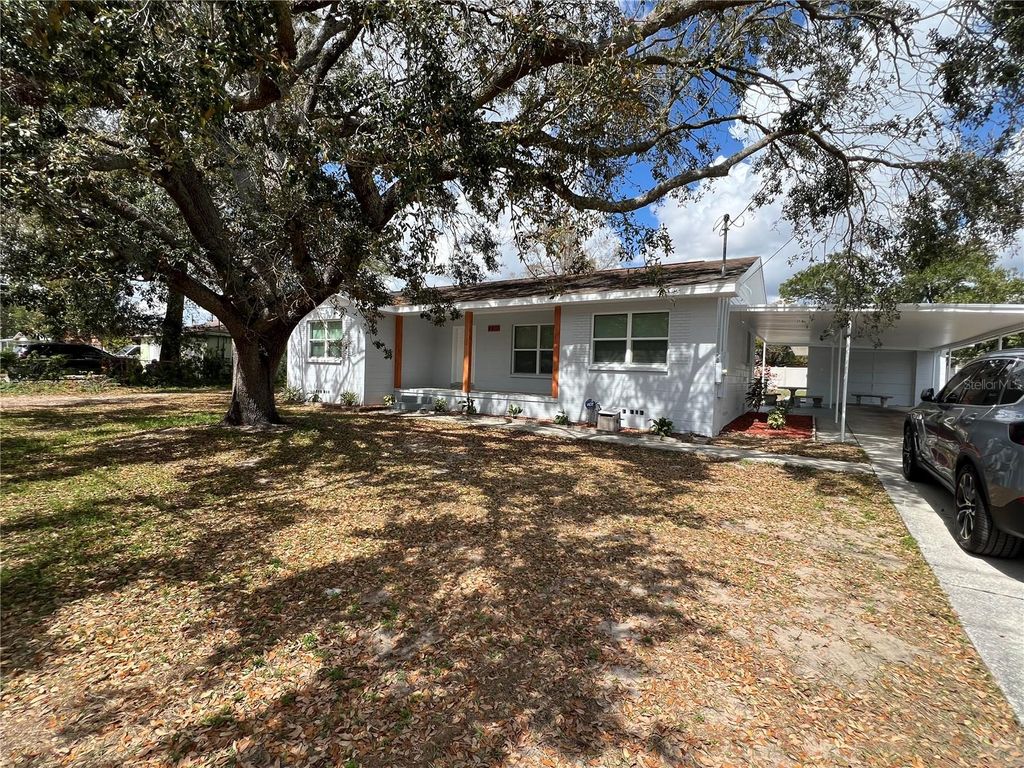 Photo of 4210 River Hills Drive, Tampa, FL 33617 (MLS # TB8483600)