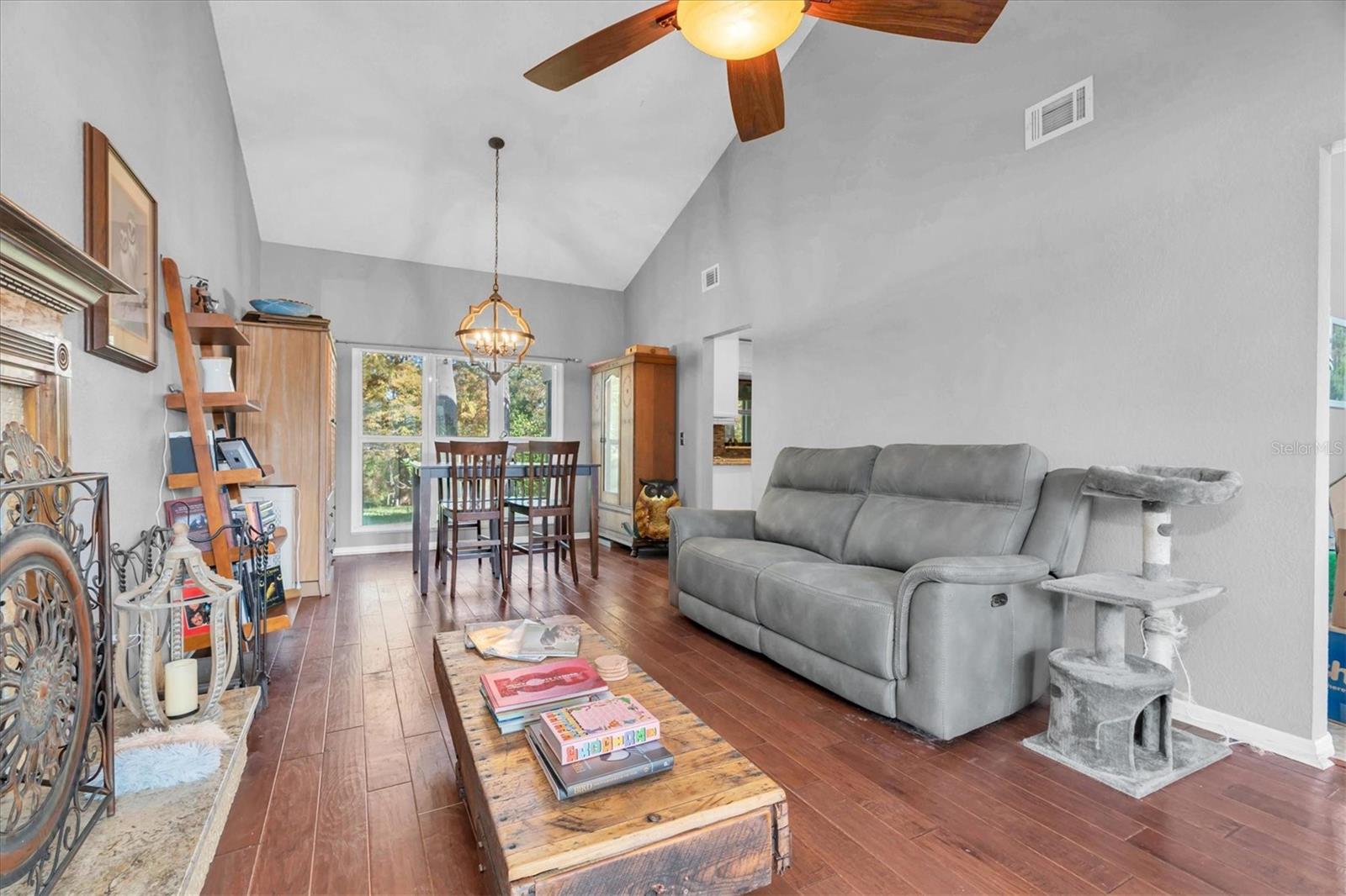 BON PARK SUB - Residential