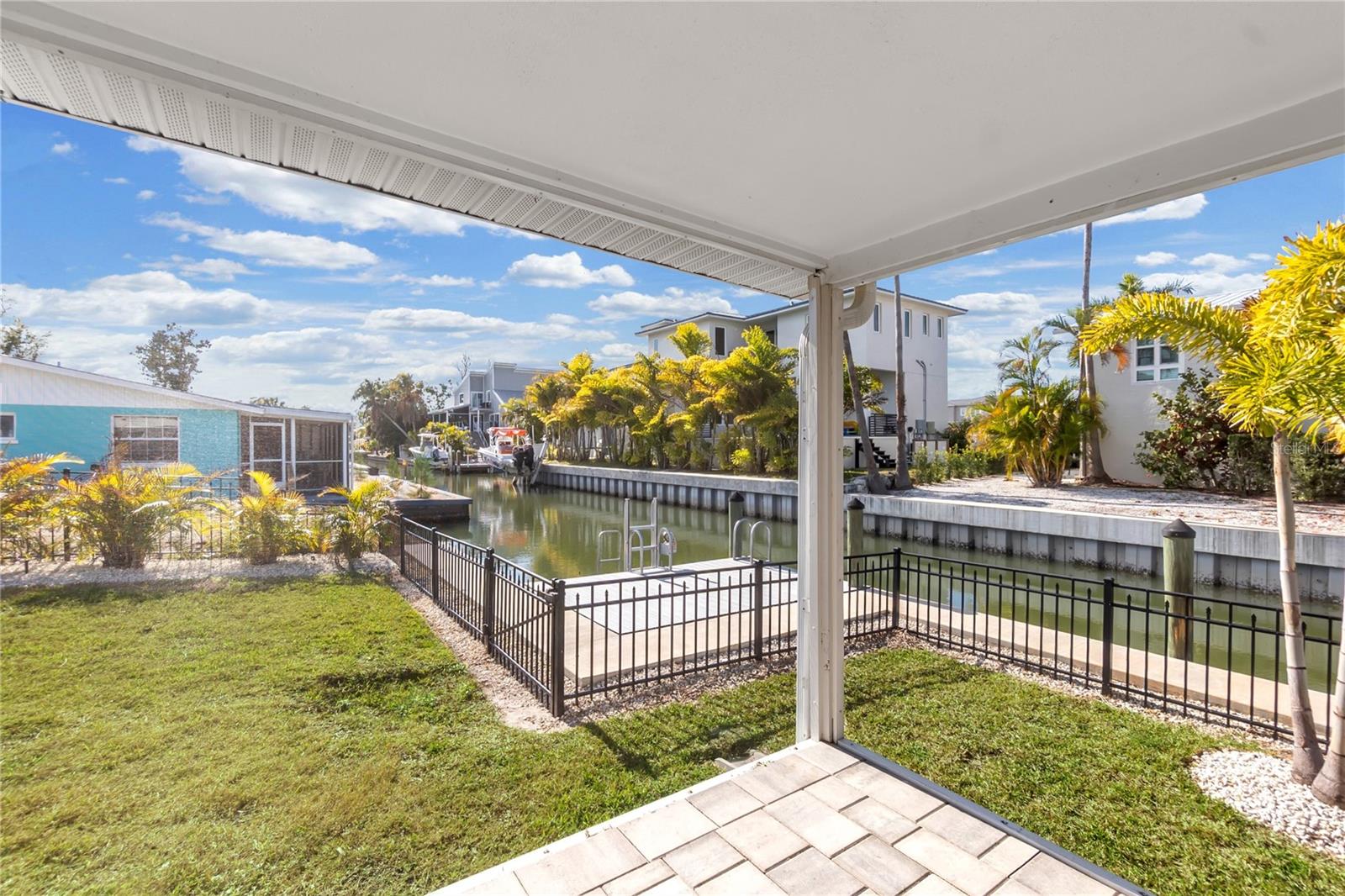 LONGBOAT KEY - Residential