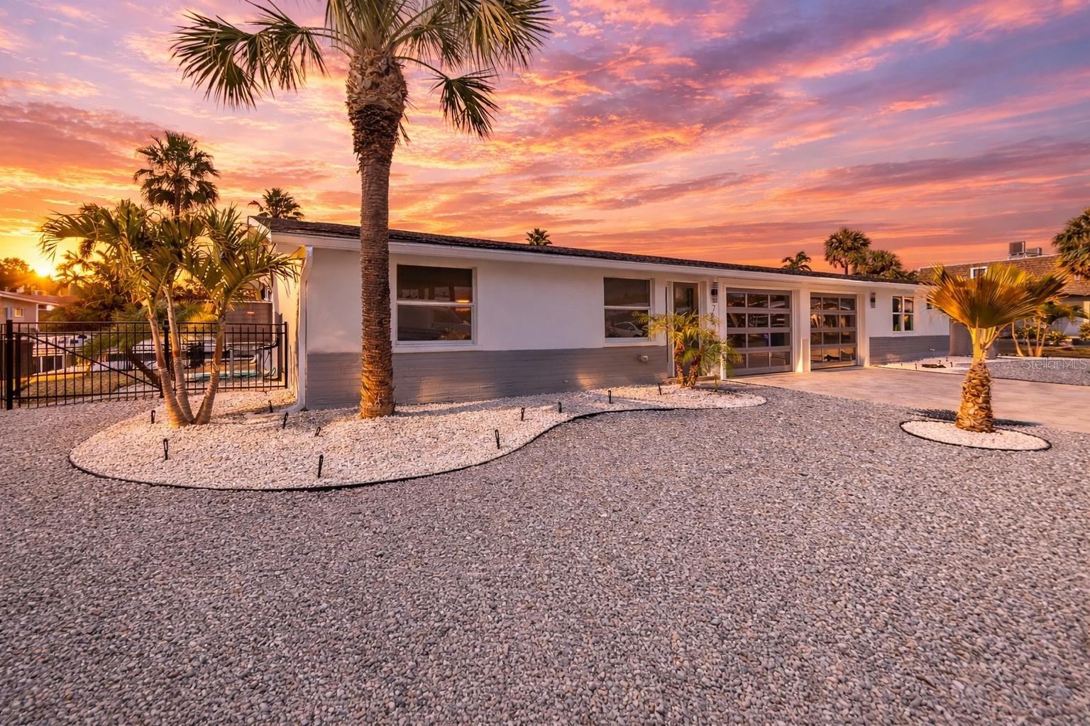 765 SAINT JUDES DRIVE N