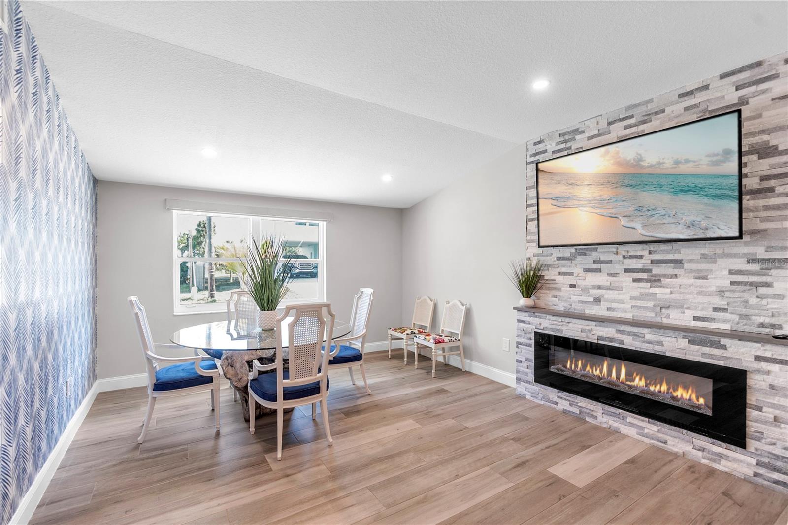 LONGBOAT KEY - Residential