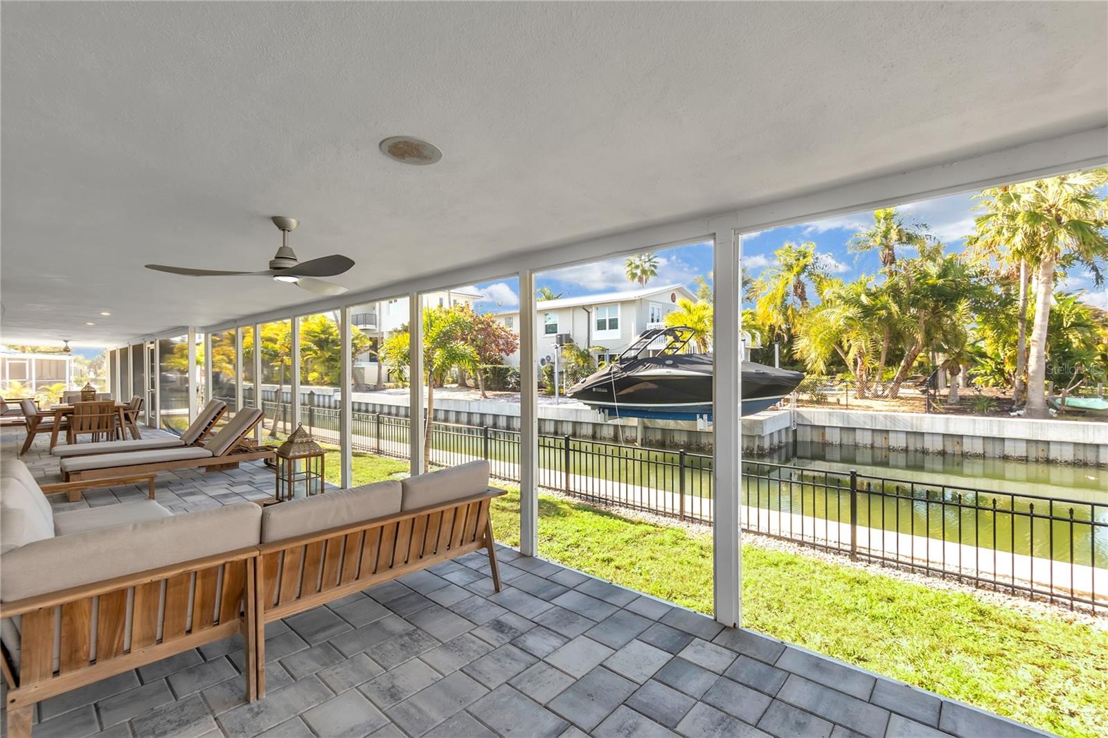 LONGBOAT KEY - Residential