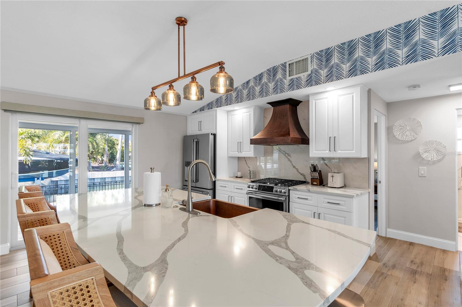 LONGBOAT KEY - Residential