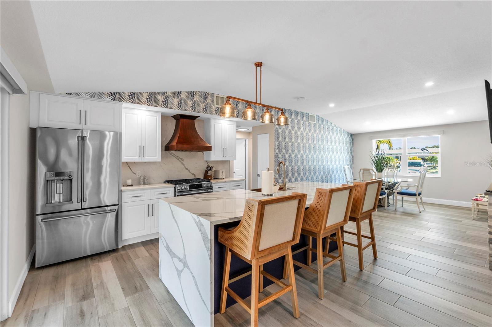 LONGBOAT KEY - Residential