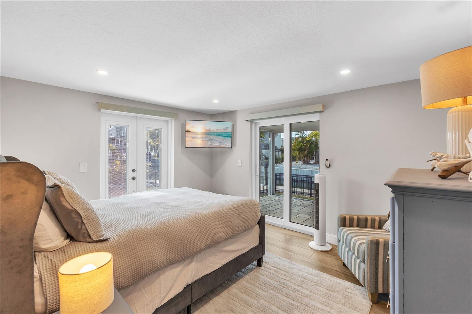 LONGBOAT KEY - Residential