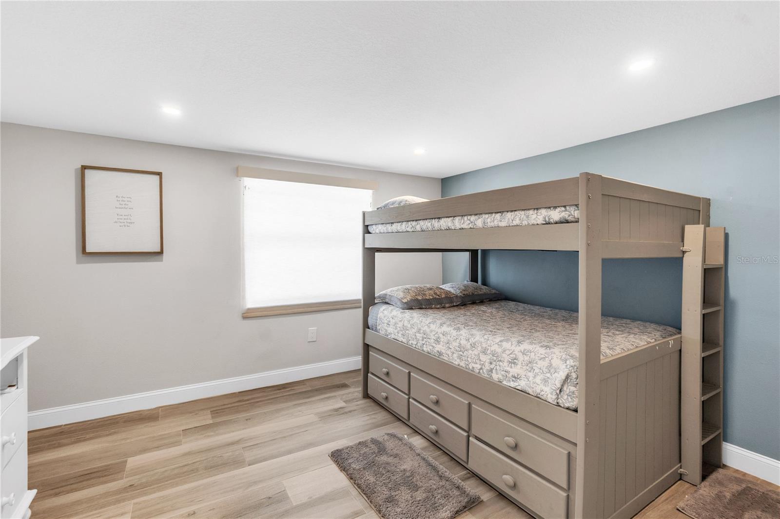 LONGBOAT KEY - Residential