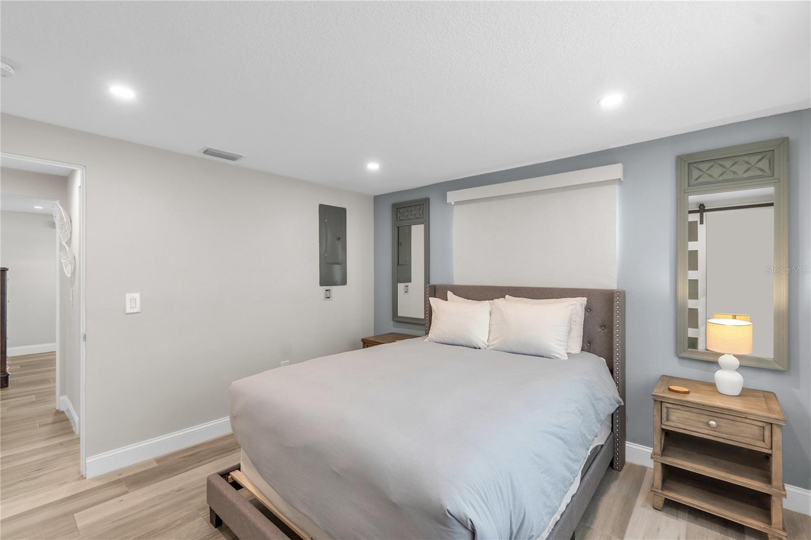 LONGBOAT KEY - Residential