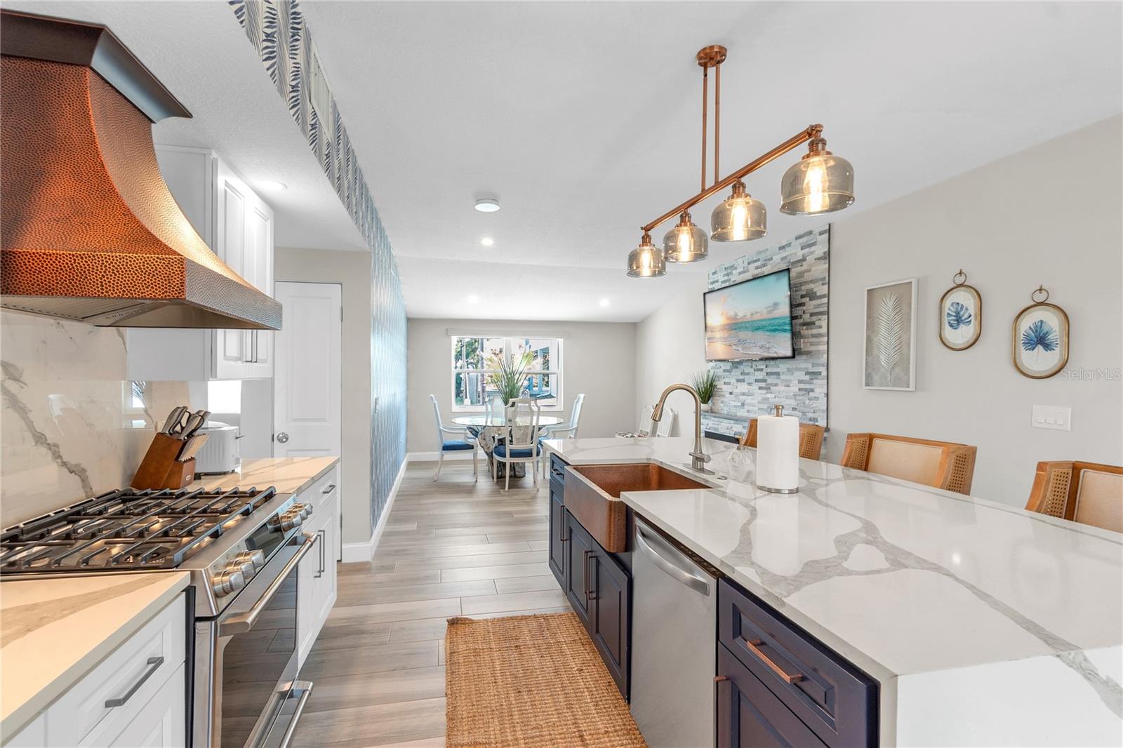 LONGBOAT KEY - Residential