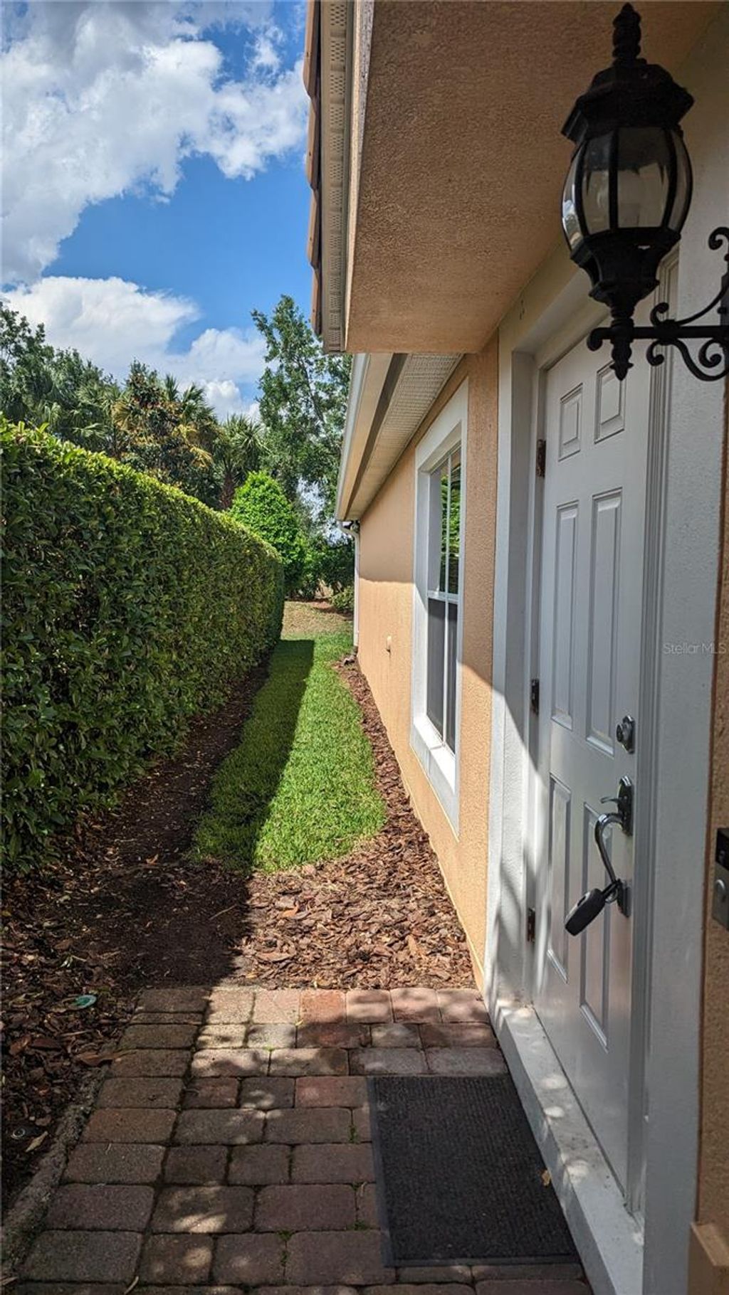 Photo of 11892 Fiore Drive, Orlando, FL 32827 (MLS # S5148808)