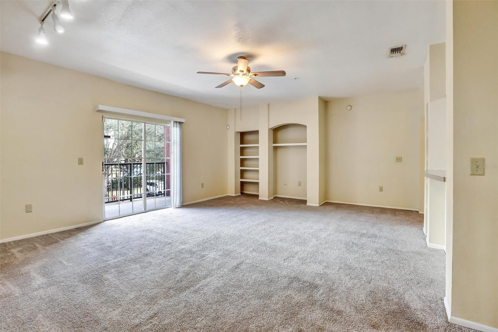 132 VISTA VERDI CIRCLE 228